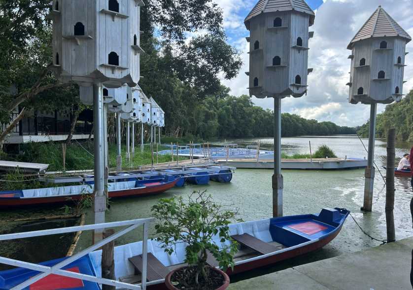 bến tàu đồng tháp mười